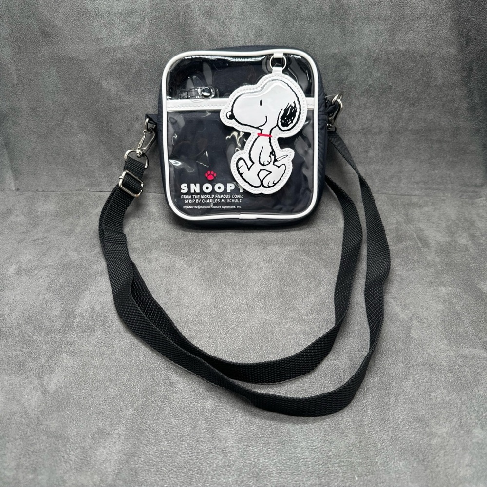 Sanrio Snoopy CD Player Carrying Case Black